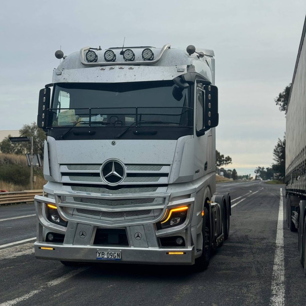 pexels-hitesh-sarain-40372344-28264506